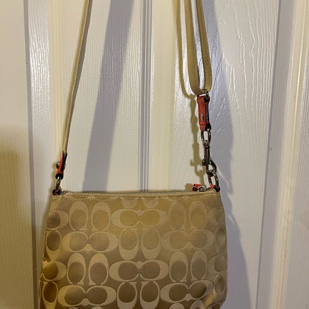 Coach poppy small canvas khaki logo crossbody bag sequins,black & Orange accents - Picture 15 of 15